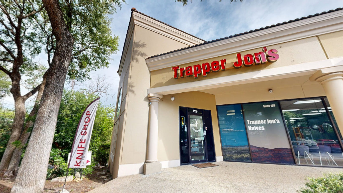 Trapper Jon’s Knives storefront in San Antonio, entrance to Suite 129